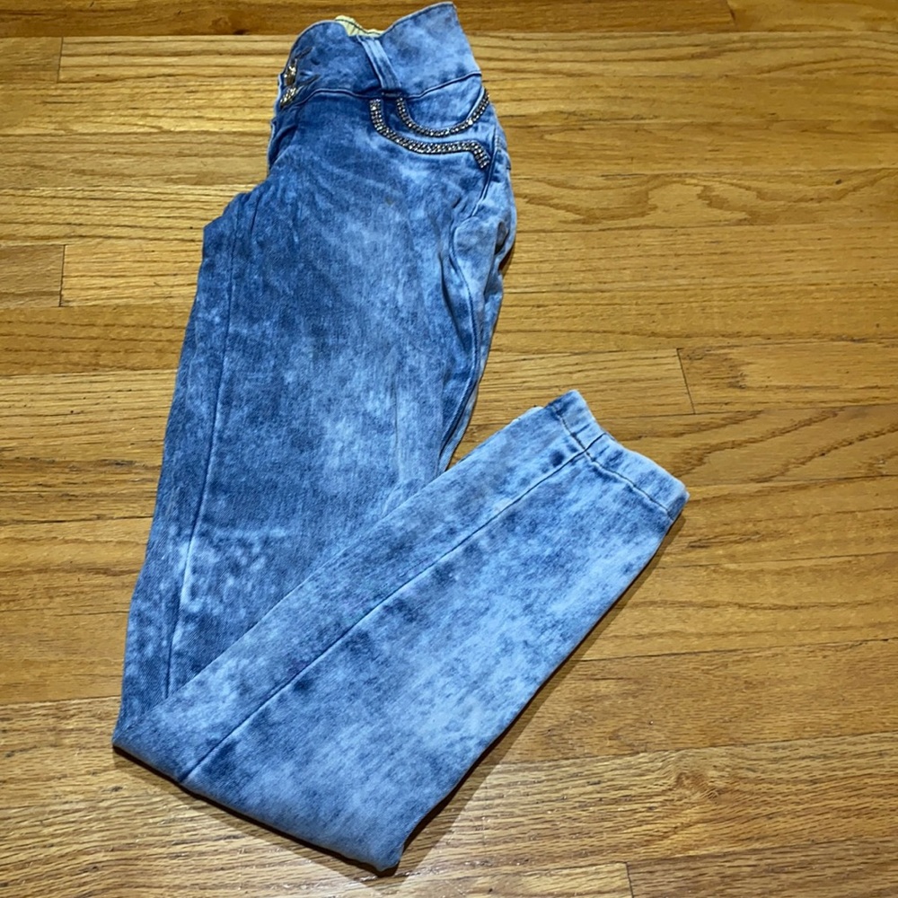 Pit Bull Brazilian jeans. Stone washed Jean size 36 waist.
